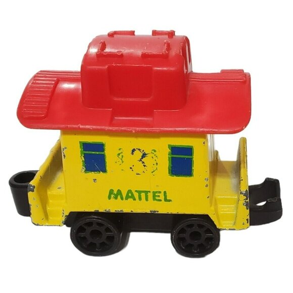 1980 My First Wheels Train Set Diecast 3 Rail Cars Engine Caboose Flat Bed VTG - Picture 8 of 16